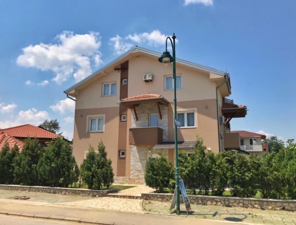Apartmani Novak - Srebrno Jezero Veliko Gradiste Exterior photo